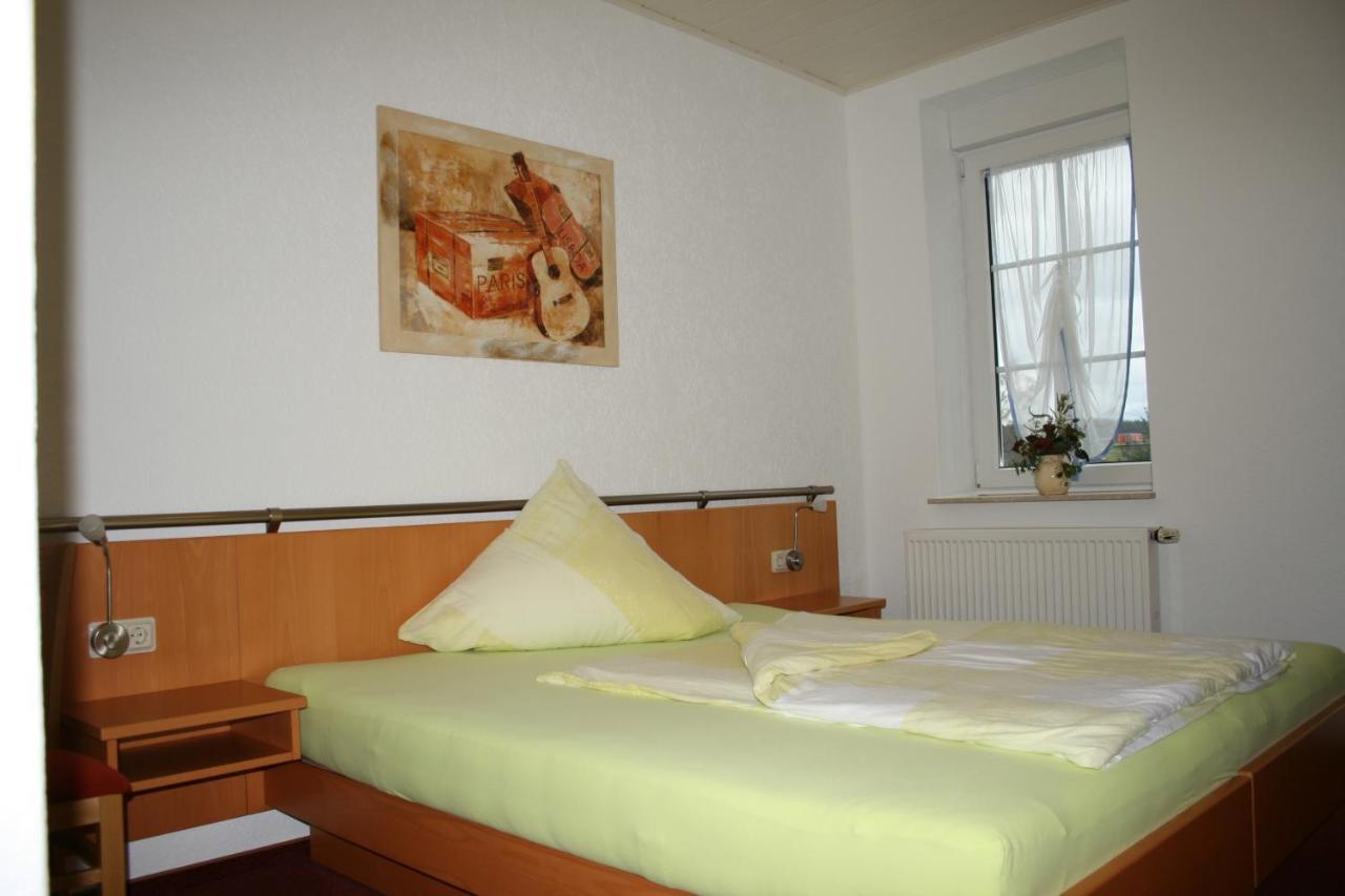 Pension Zur Krone Hotel Eisenach Luaran gambar